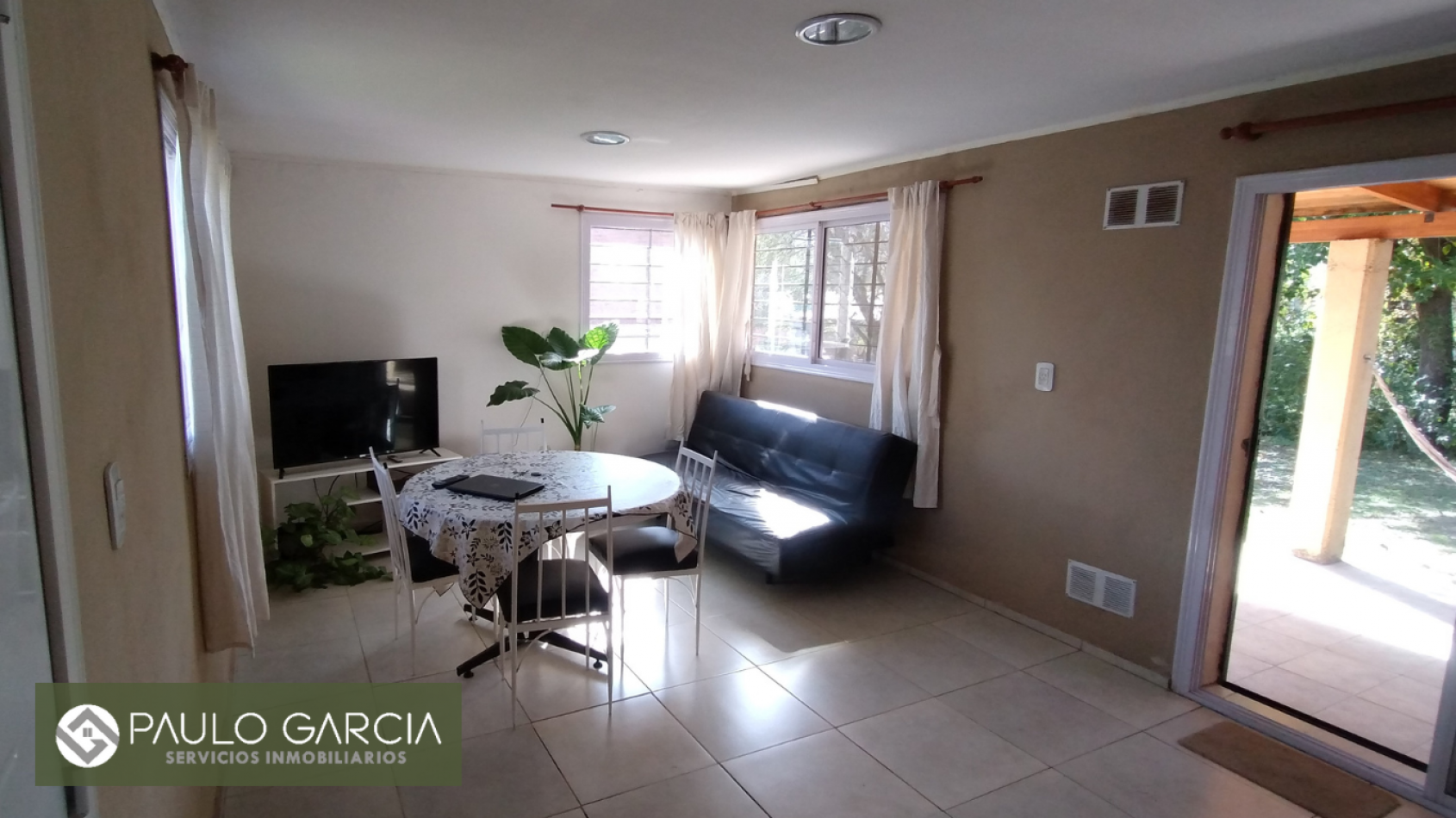 CASA CON 3 DORMITORIOS EN SANTA ROSA DE CALAMUCHITA