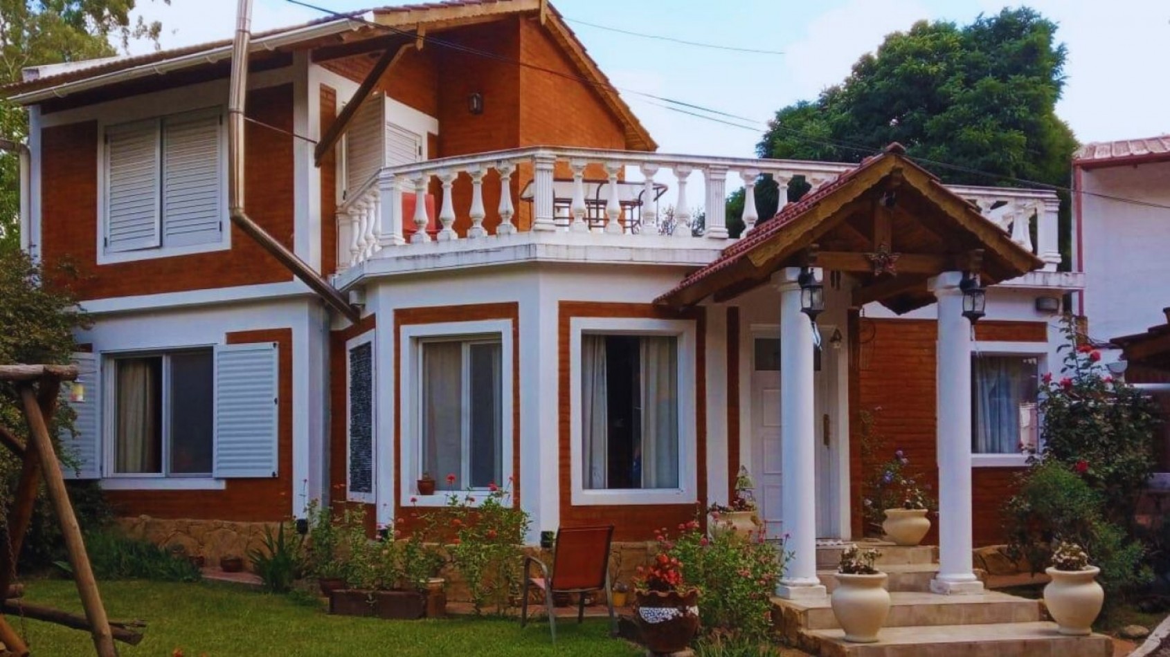 HERMOSO COMPLEJO DE CABAÑAS + CASA PRINCIPAL EN SANTA ROSA DE LA CALAMUCHITA A METROS DEL RIO