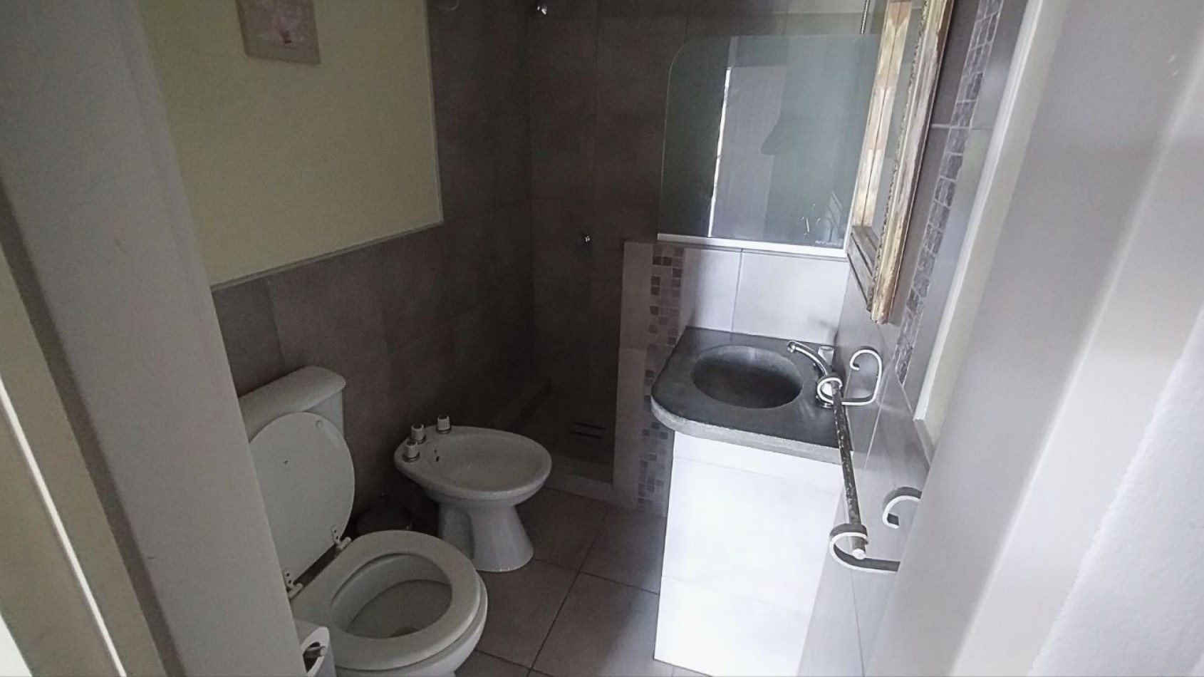 EXCELENTE OPORTUNIDAD DE INVERSION: 2 DUPLEX EN VILLA GENERAL BELGRANO
