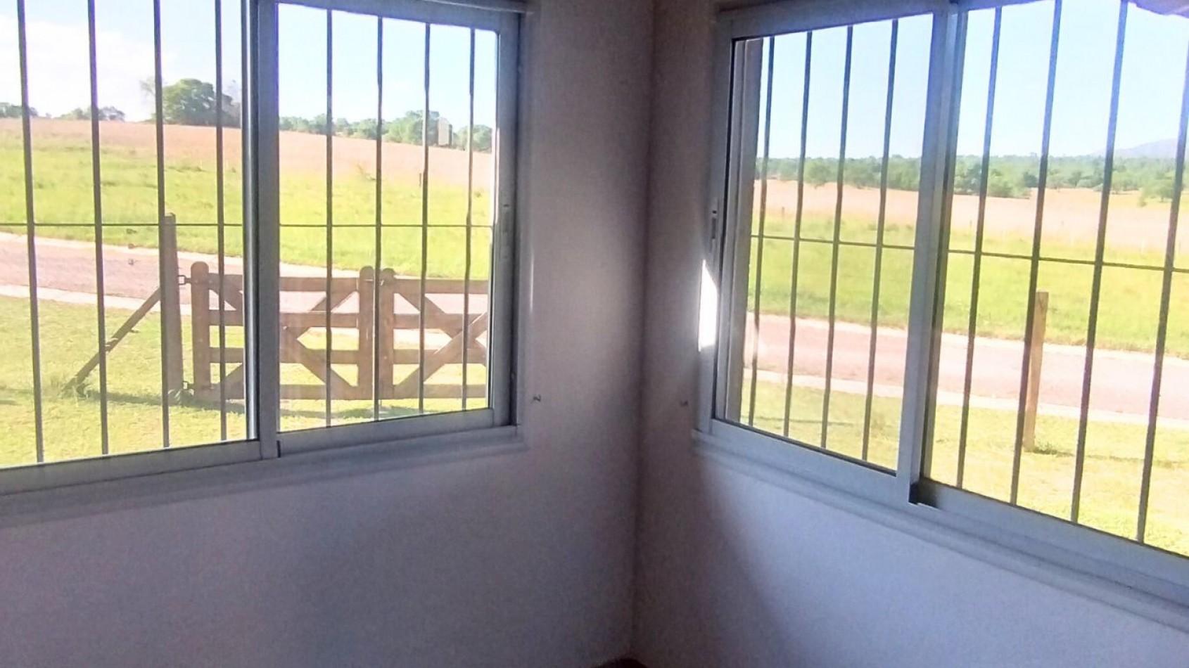 EXCELENTE OPORTUNIDAD DE INVERSION: 2 DUPLEX EN VILLA GENERAL BELGRANO