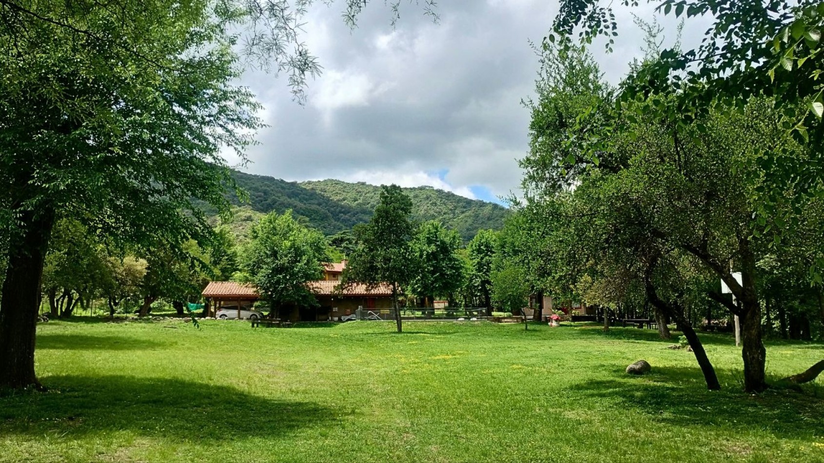 ¡Excelente oportunidad de inversion en Villa General Belgrano! Complejo de Cabañas en Venta