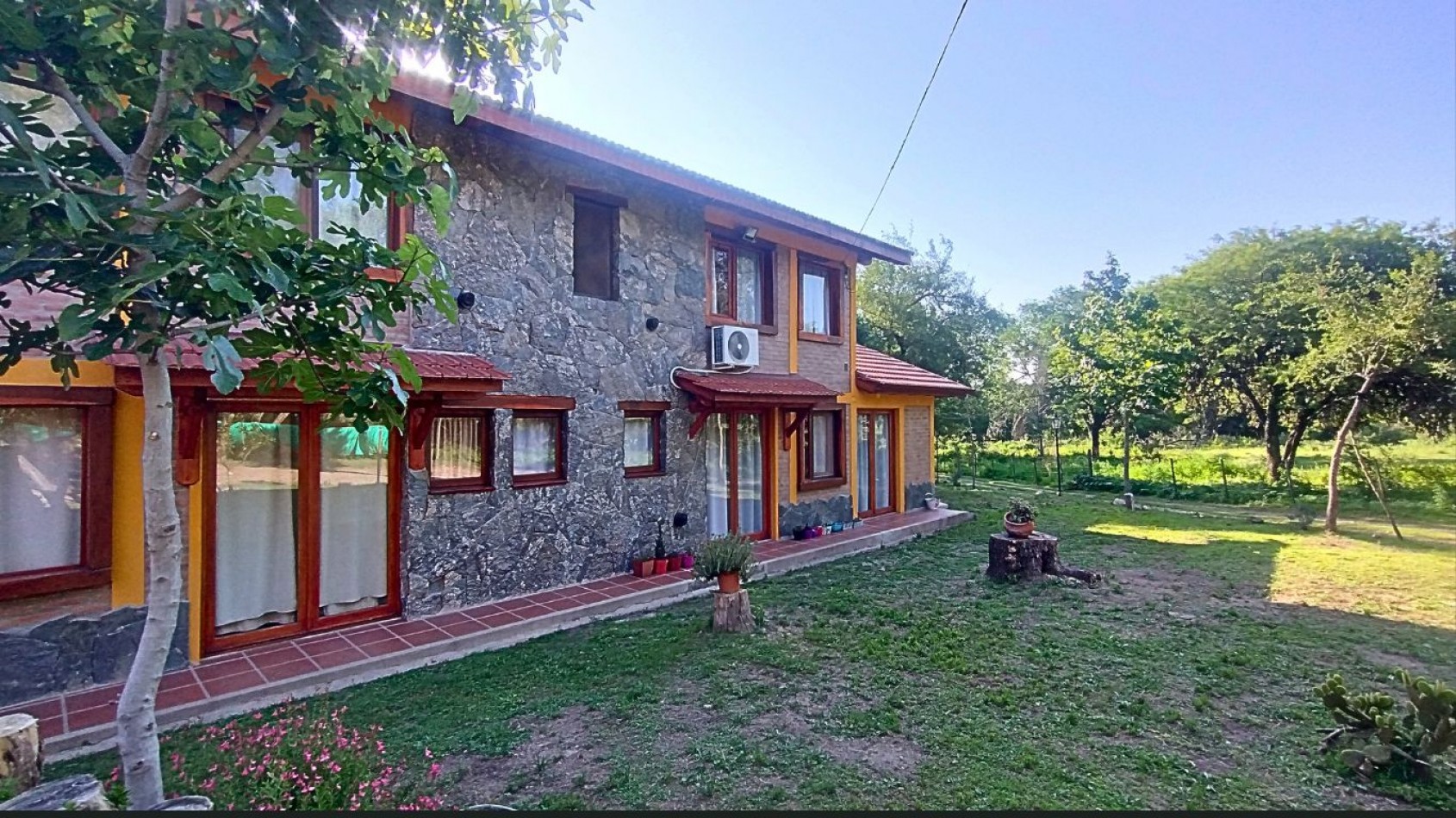 ¡Excelente oportunidad de inversion en Villa General Belgrano! Complejo de Cabañas en Venta