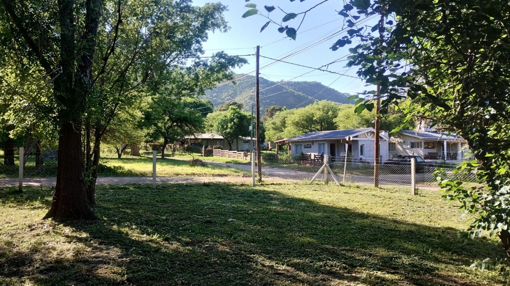 3 HERMOSOS LOTES EN VILLA GENERAL BELGRANO, CON MEJORAS Y VISTA A LAS SIERRAS