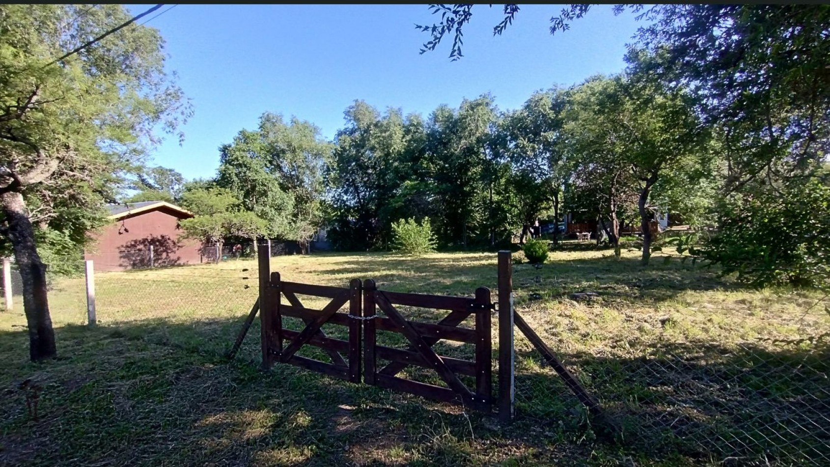3 HERMOSOS LOTES EN VILLA GENERAL BELGRANO, CON MEJORAS Y VISTA A LAS SIERRAS