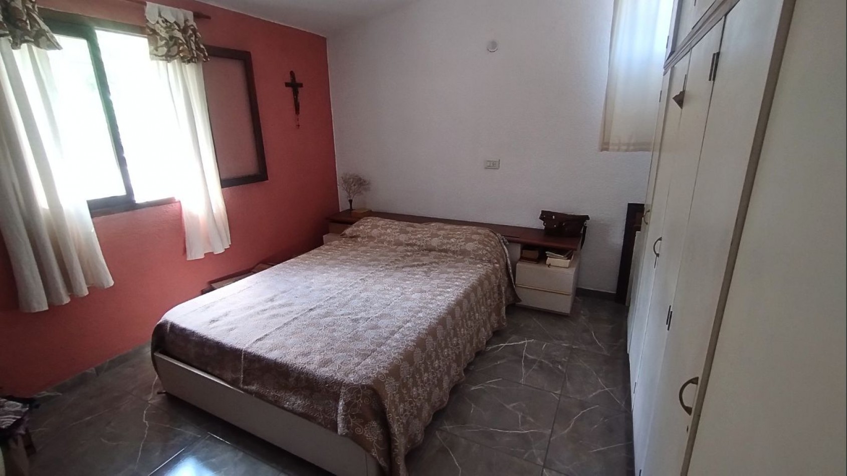 CASA EN VILLA CIUDAD PARQUE - EXCELENTE UBICACION