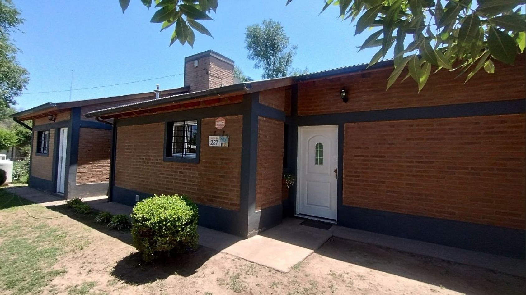Moderna casa con 3 dormitorios en Santa Rosa de Calamuchita - Barrio Villa Rio Santa Rosa