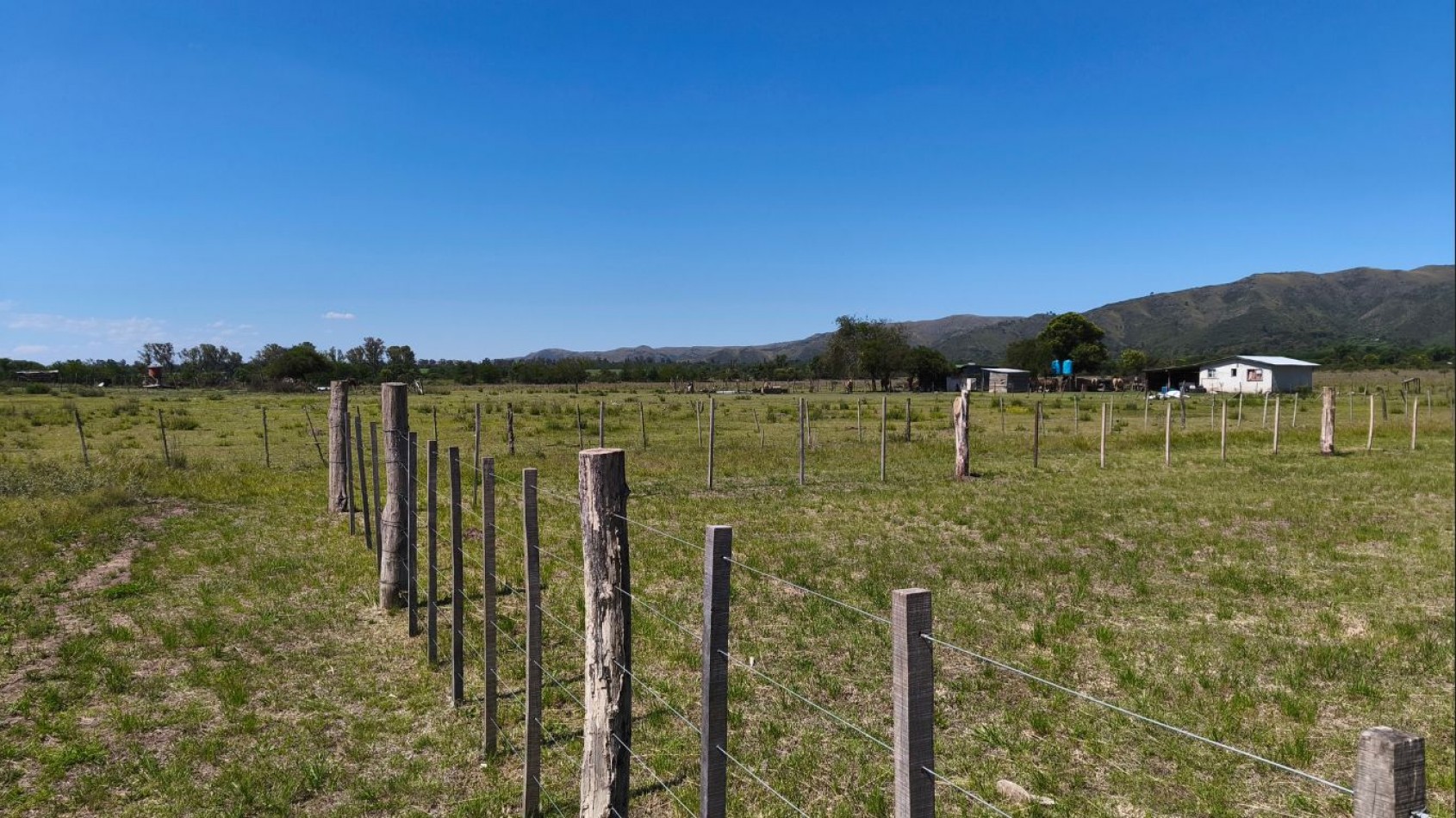 Venta de 2 lotes en Loteo San Lorenzo - Falda de la Ensenada (Derechos posesorios)