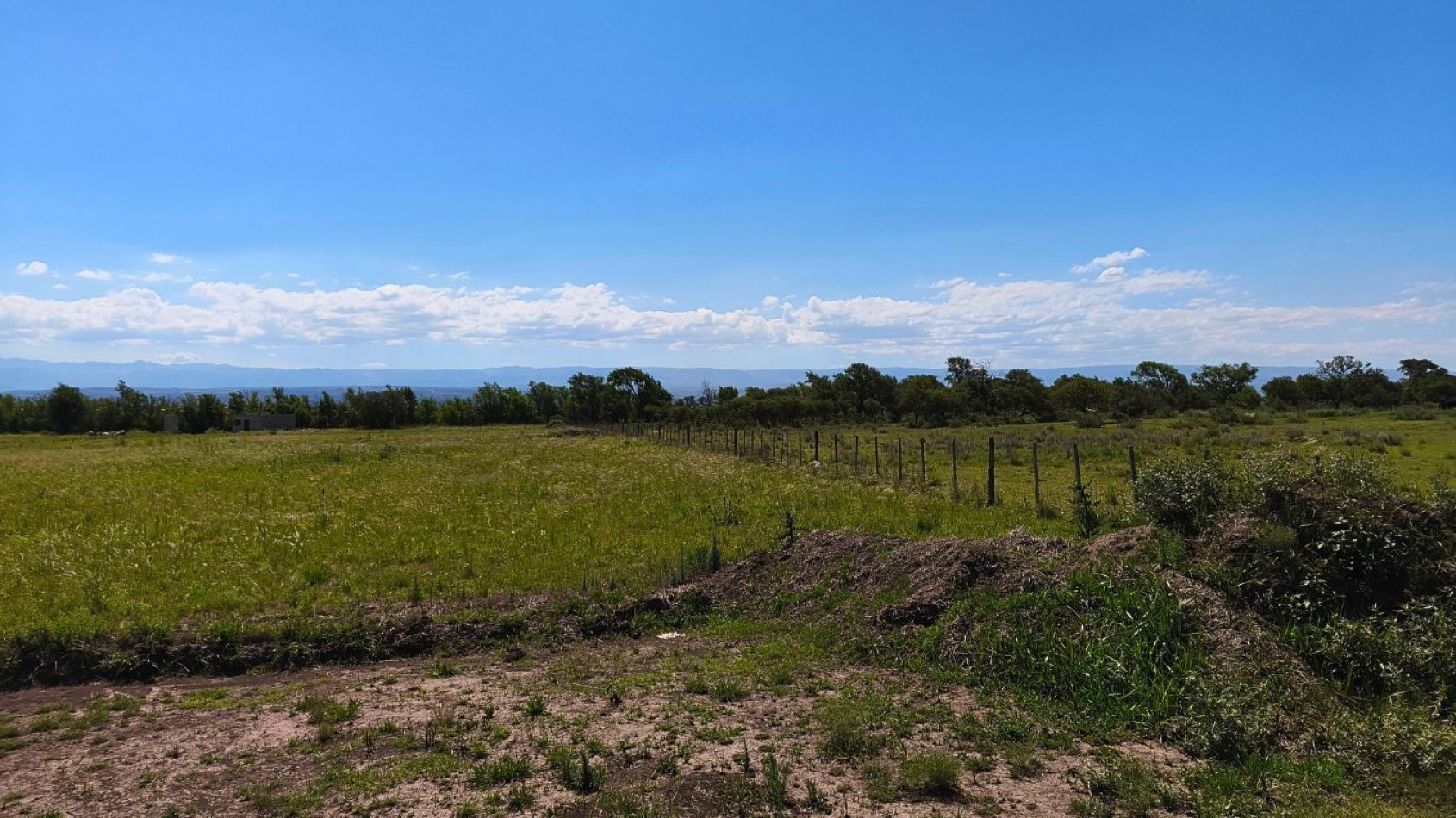 Venta de 2 lotes en Loteo San Lorenzo - Falda de la Ensenada (Derechos posesorios)