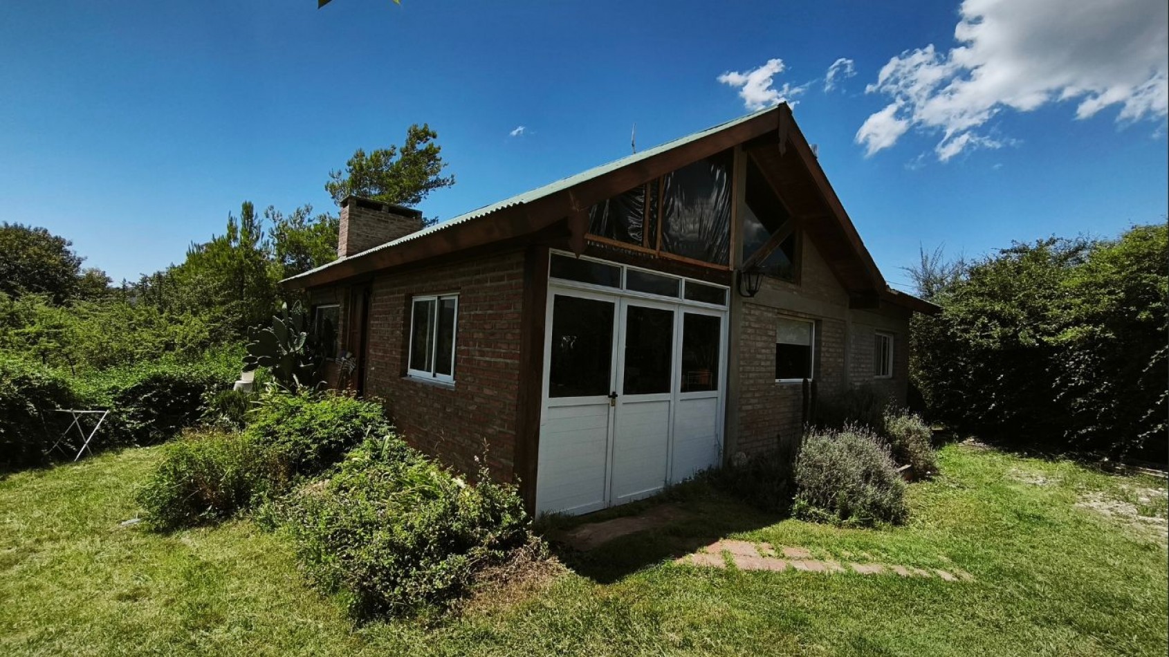 Alquiler permanente - Casa con 1 dormitorio en Villa General Belgrano 