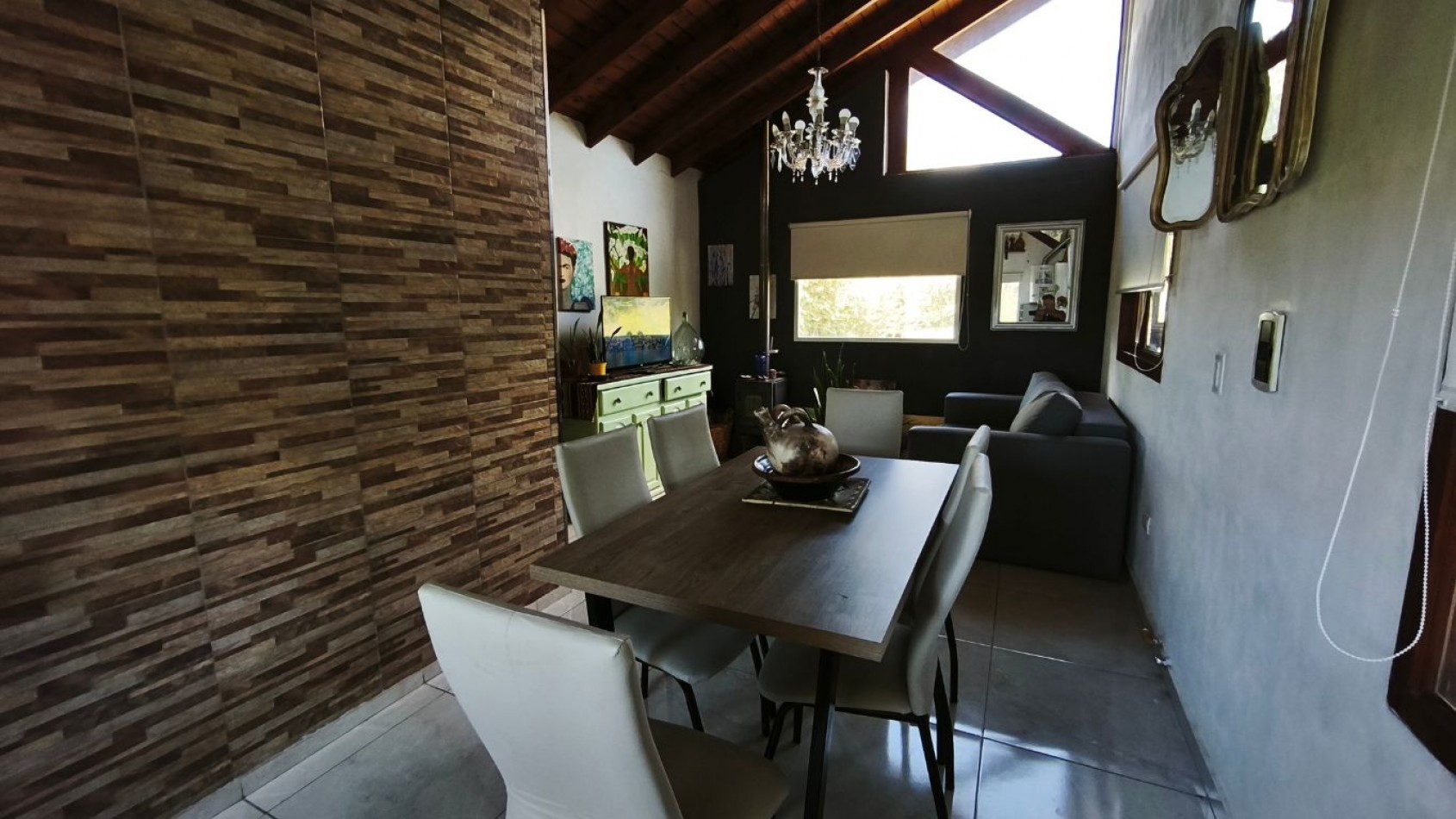 Alquiler permanente - Casa con 1 dormitorio en Villa General Belgrano 