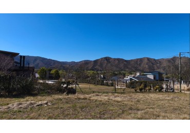 Lote en Villa General Belgrano con excelentes vistas a las sierras